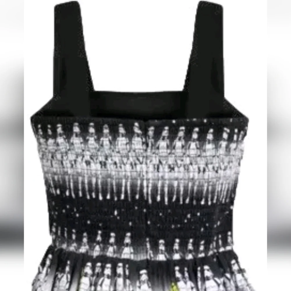 NWT Dsney Star Wars stormtroopers and droids Dress‎ 1X